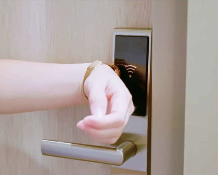 Porte connectée
